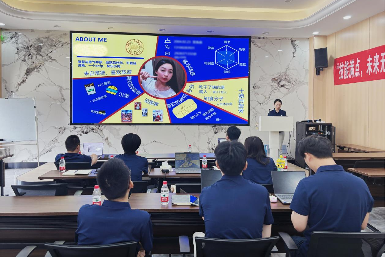 12379c1b-3d18-4500-91f4-a96122c3db7c