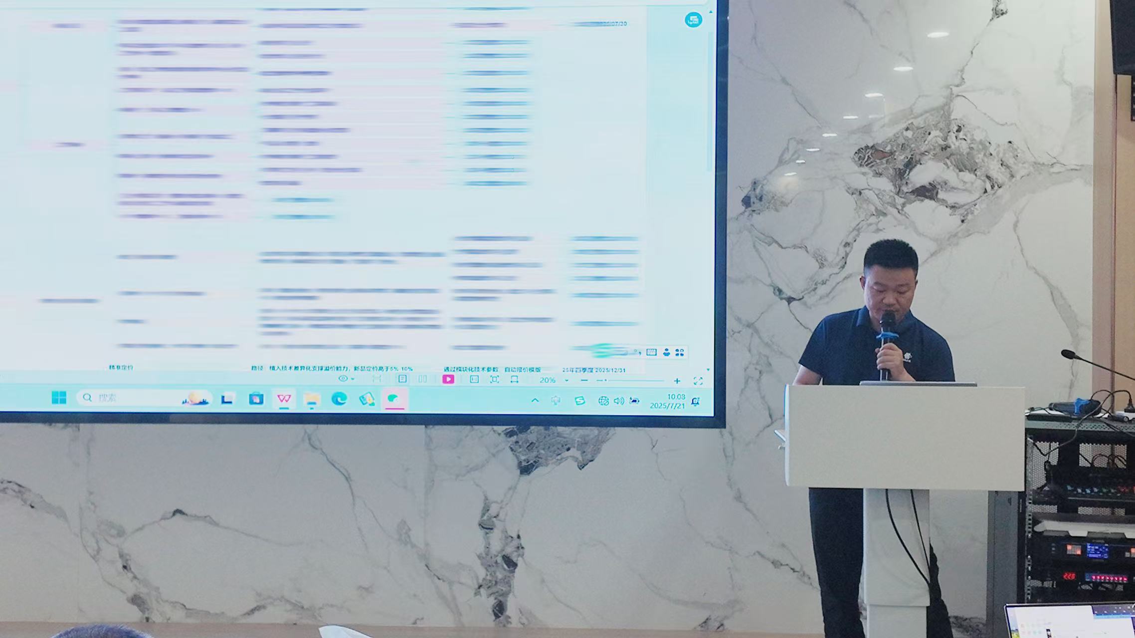 23c35086-0eea-41a9-97eb-2dc316bc4b13