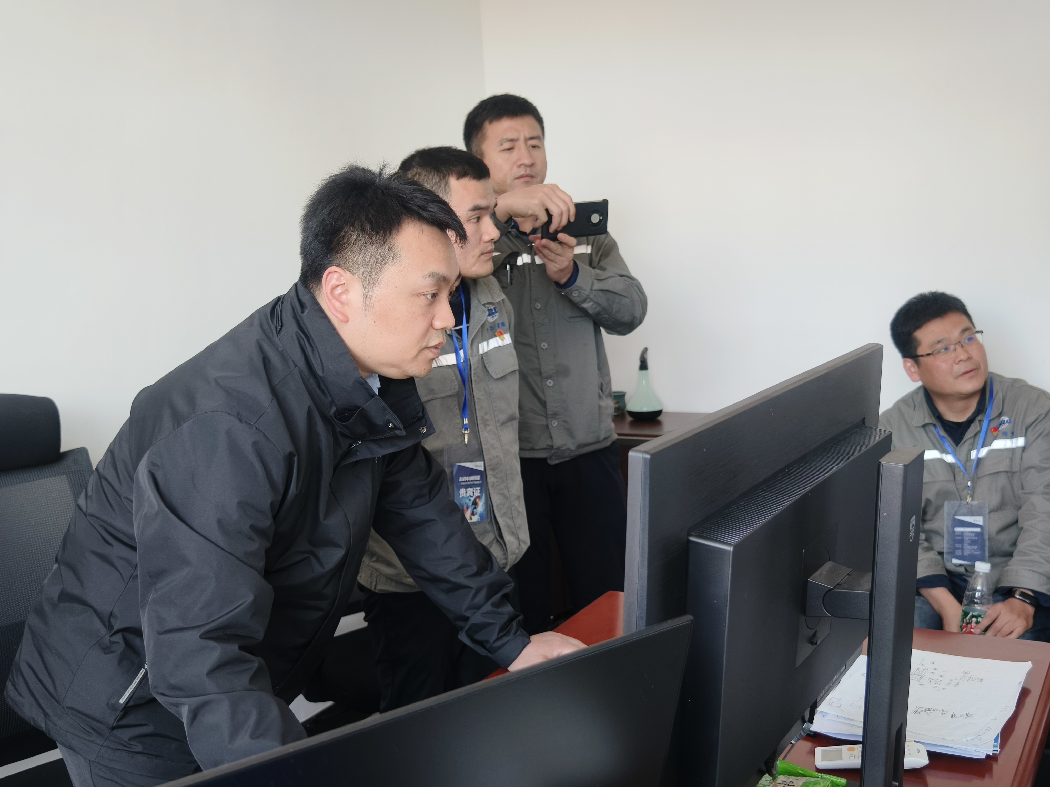 2cf966bb-538b-454b-89a0-bf69b0ff5004