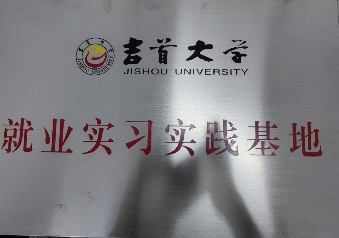 33599996-dc3f-479c-b7d1-40055717b914