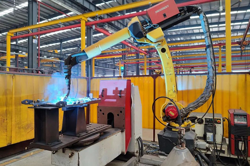 焊接机械人