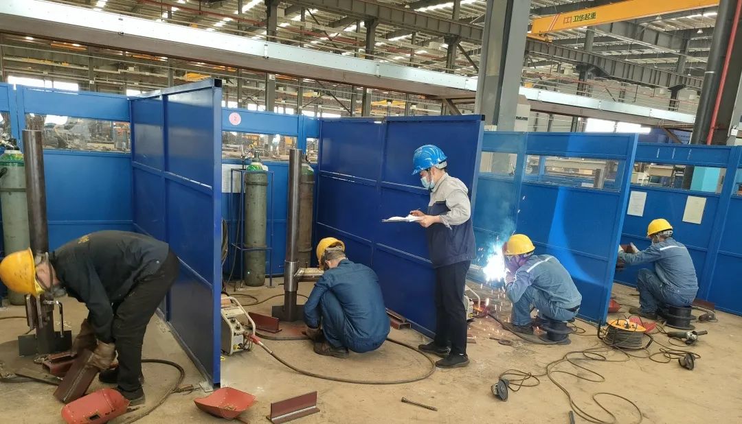 4ebb88ad-7078-43af-8ee1-ae45c6fd4dae