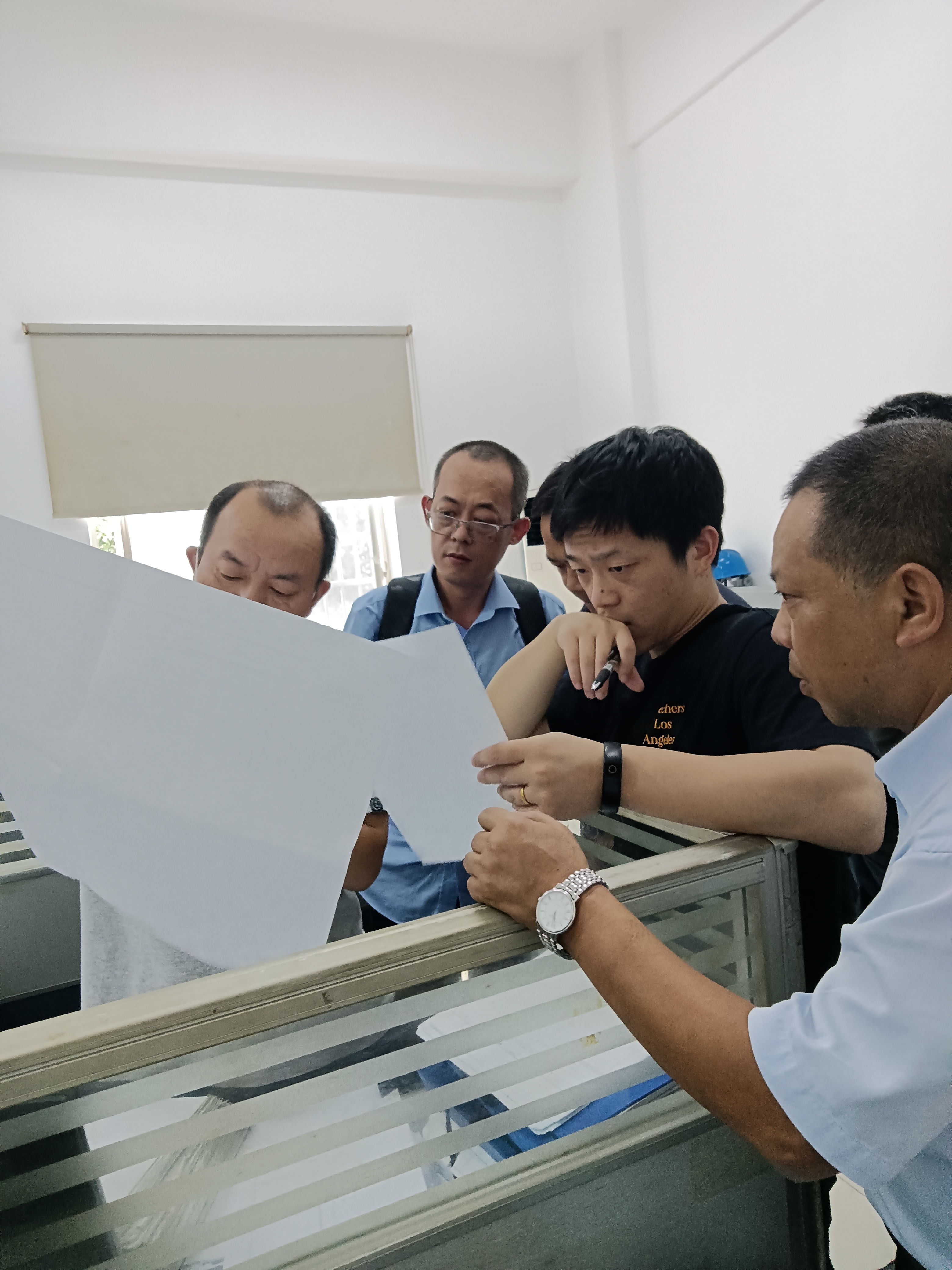 6486f7b8-ac4e-4507-b9b4-dac0f983f34f