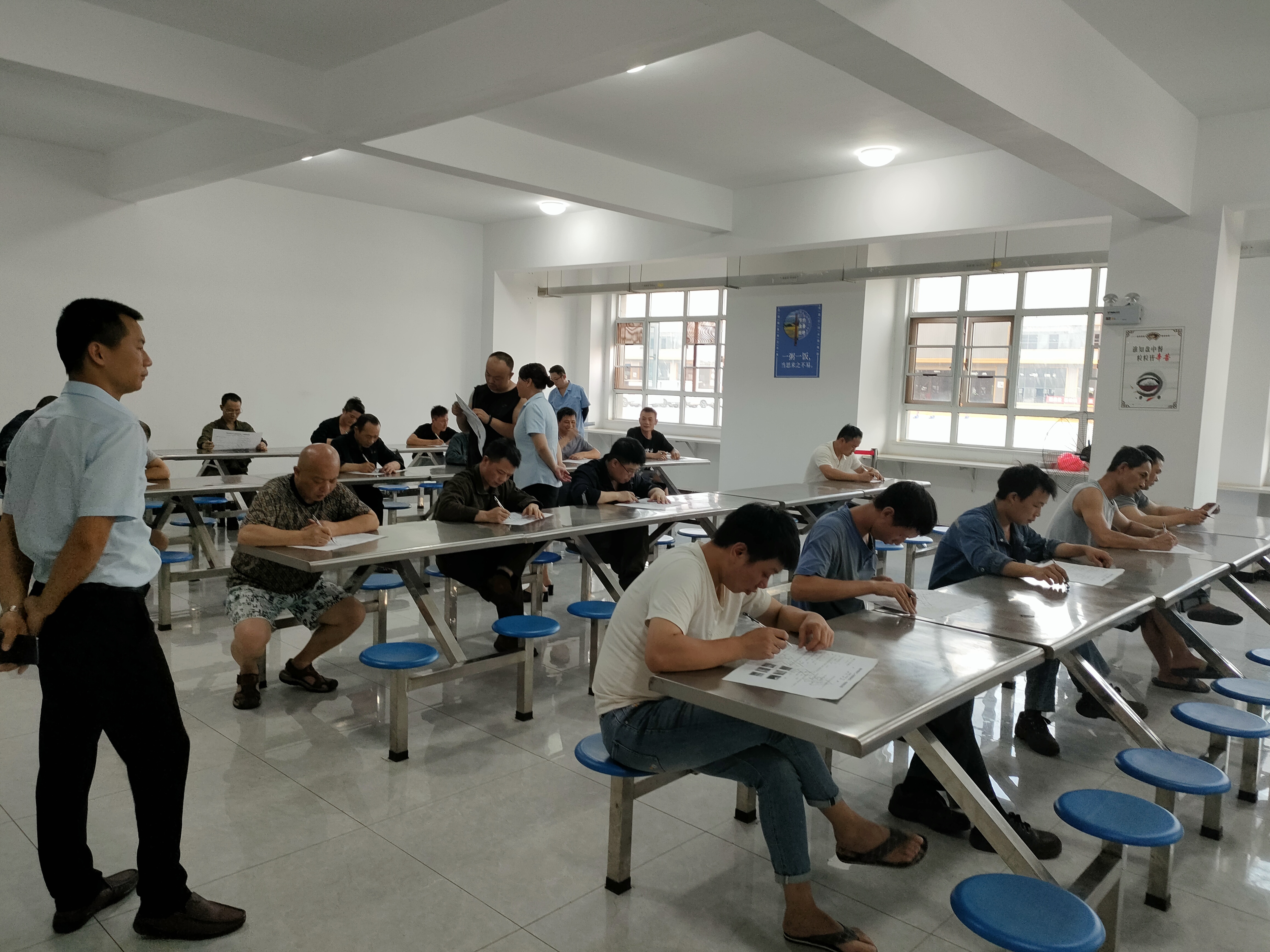 6bedda41-9a3a-4f2d-a0cc-e8013504e350