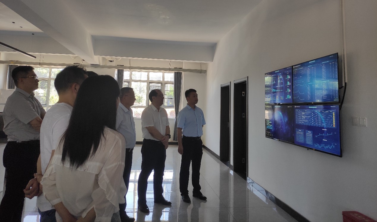 7560b25f-a578-4f4d-9b32-40dafc5f2115