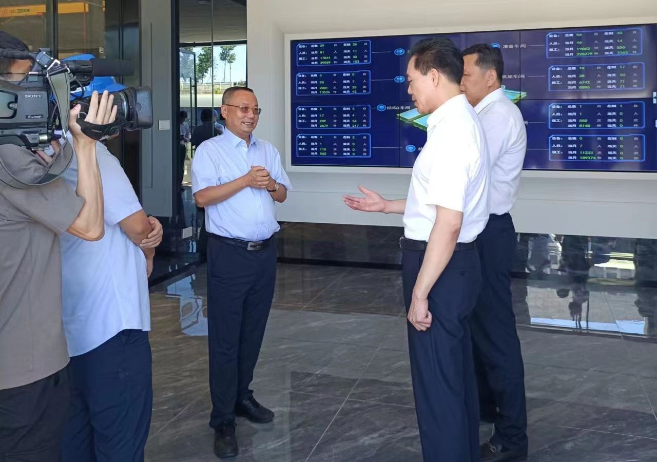 ce7e5462-1ed0-4f8c-ae48-5d92df4b5781